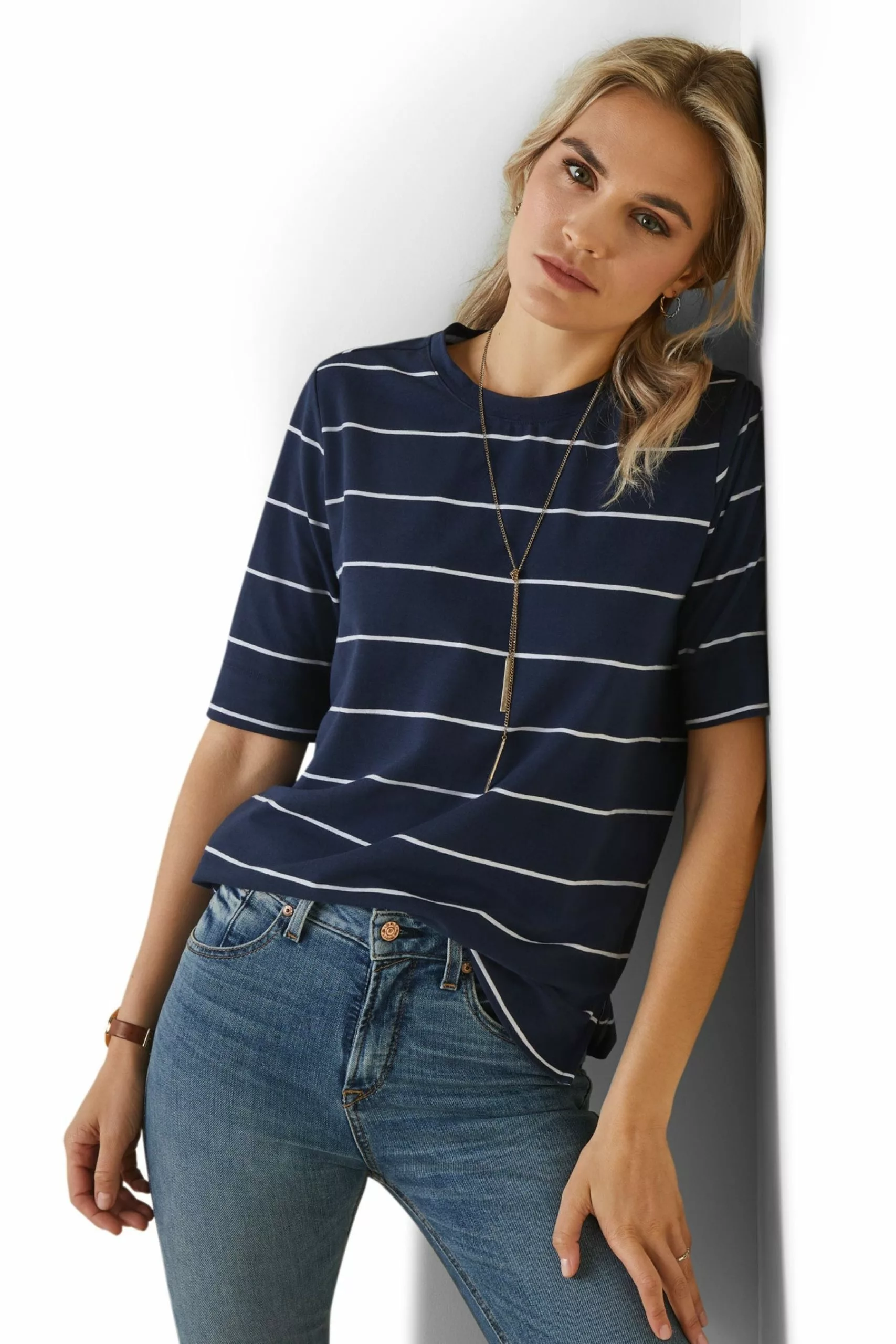 Ariat Windsor T-Shirt, Blau 1 Ariat Windsor T-Shirt, Blau